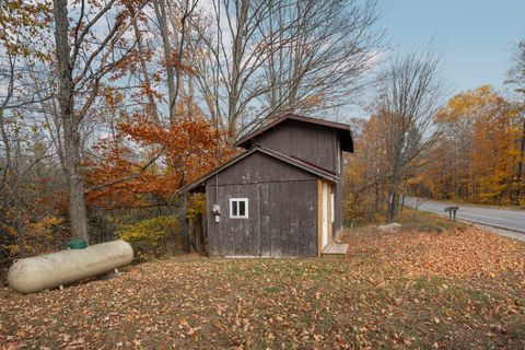 4255 E Spencer Road Oliver Township MI 49646