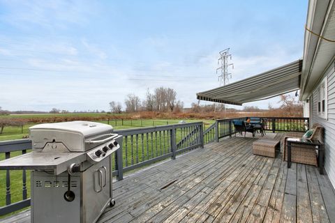 A home in Wales Twp