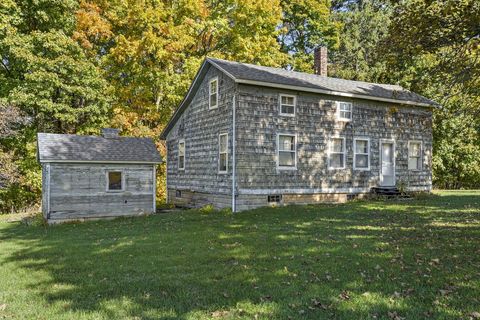 A home in Baroda Twp