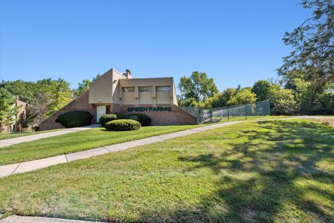 A home in West Bloomfield Twp