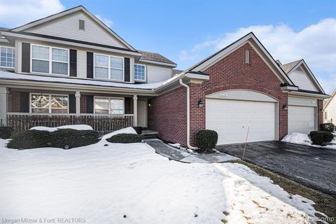 A home in HollyTownship_Oakland