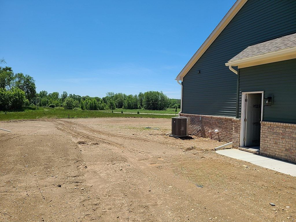 10008 QUARRY RIDGE Road