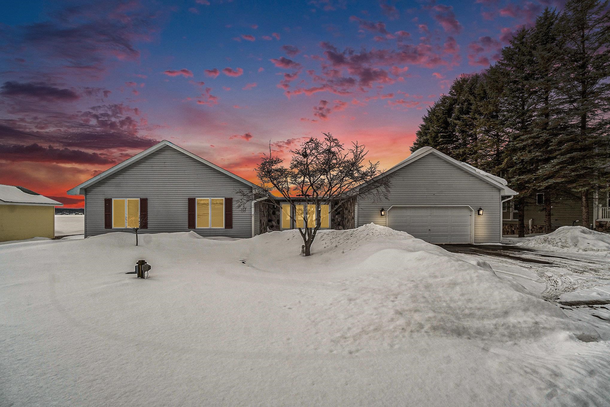10870 Torchlight Lane