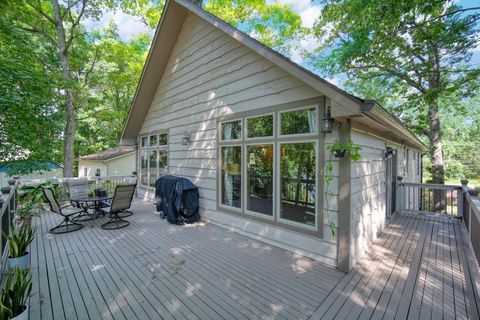 A home in Somerset Twp