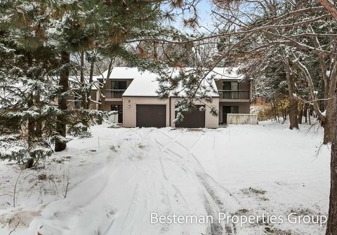 A home in Ferrysburg