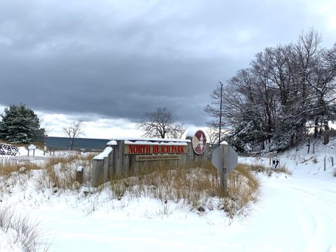 A home in Ferrysburg