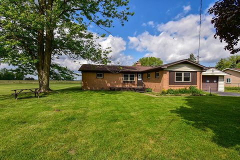 A home in Albee Twp