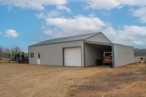 A home in Volinia Twp