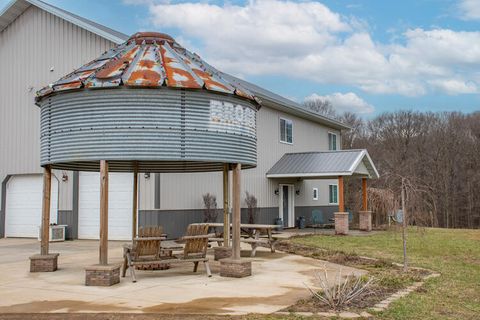 A home in Volinia Twp