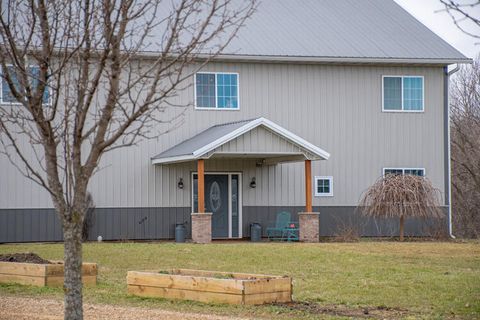 A home in Volinia Twp