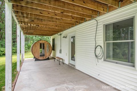 A home in Courtland Twp