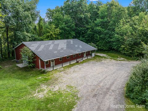 A home in Courtland Twp