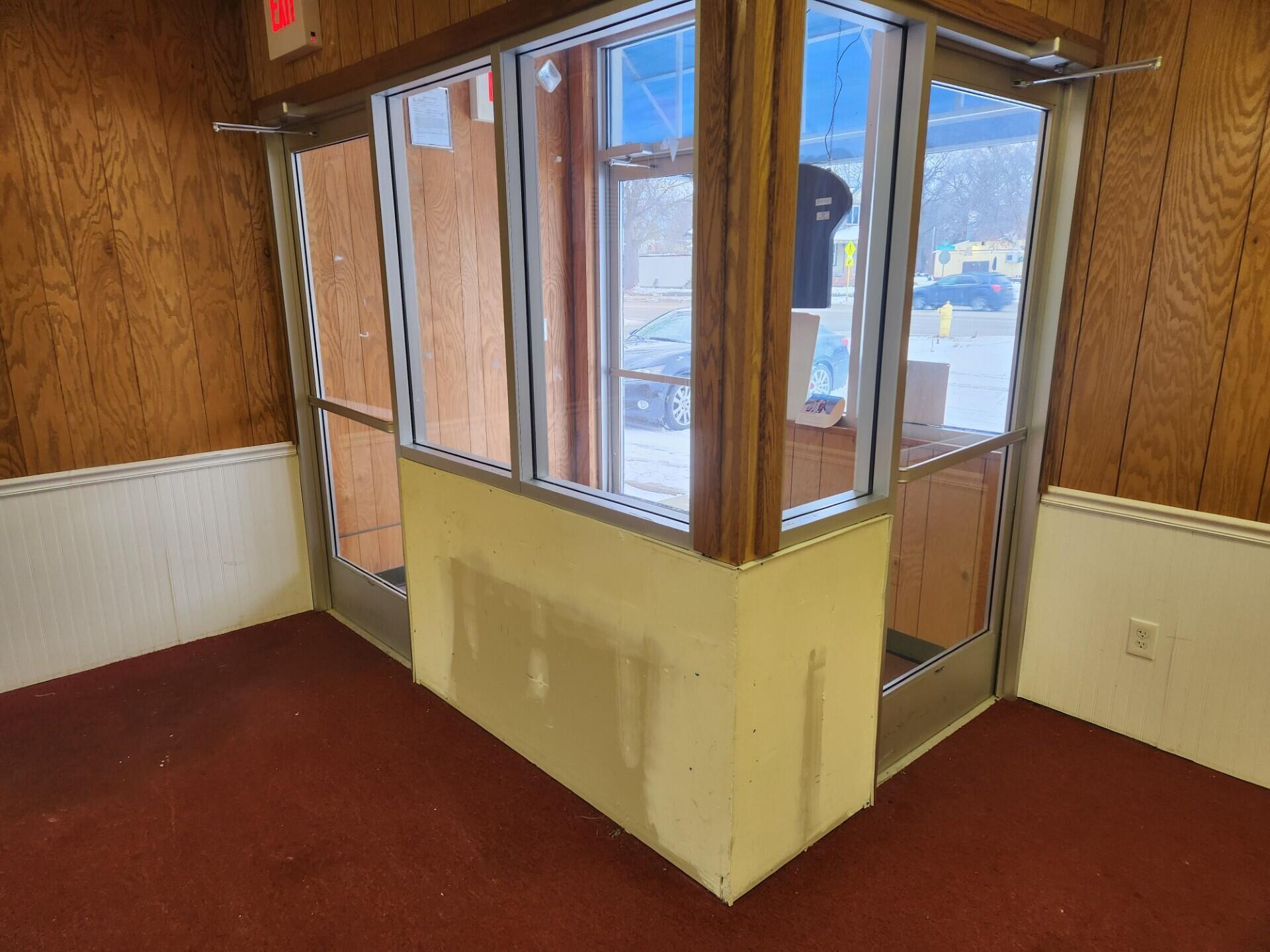 265 & 275 W Sherman Boulevard