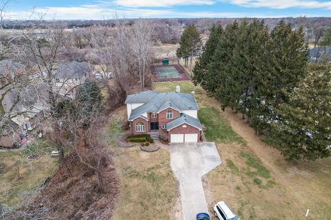 A home in Warren