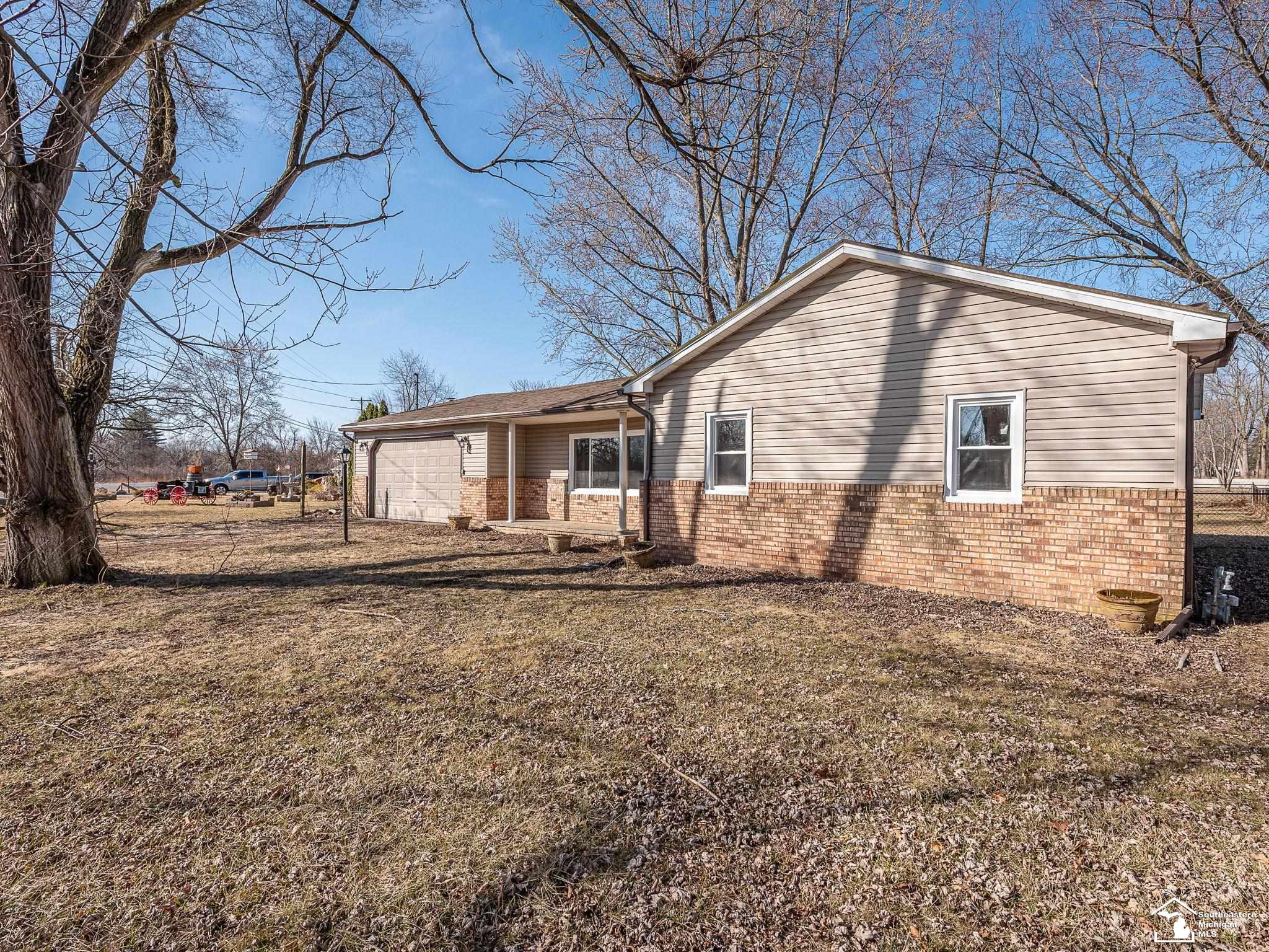 Listing image 1