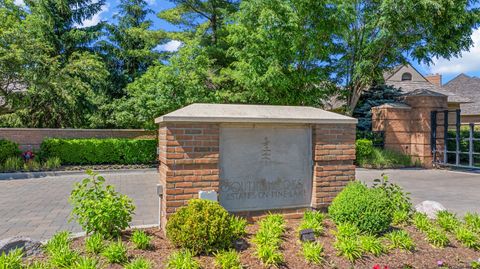 A home in West Bloomfield Twp