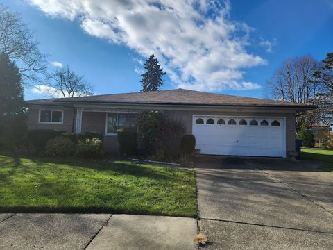 A home in Warren