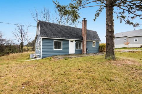 A home in Acme Twp