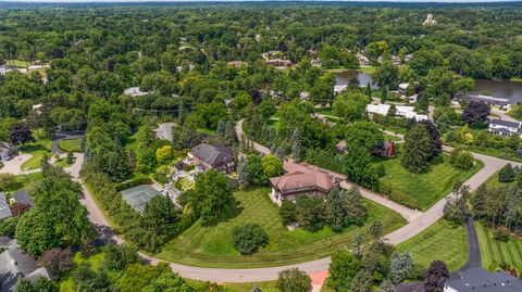 A home in Bloomfield Hills