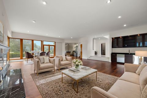 A home in Bloomfield Hills