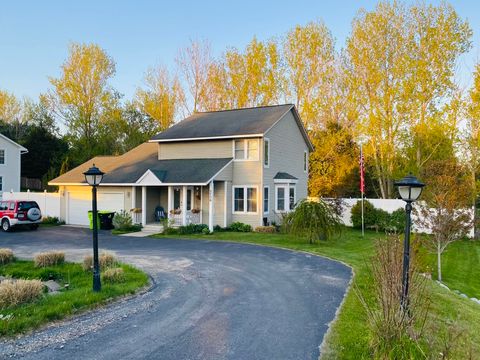A home in GarfieldCharterTownship_GrandTraverse