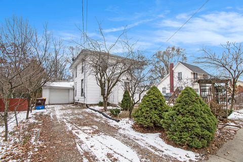 A home in Stockbridge Vlg