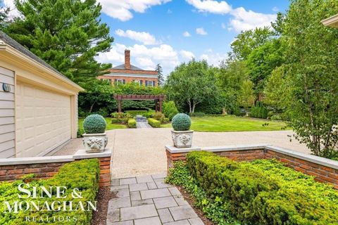 A home in Grosse Pointe Farms