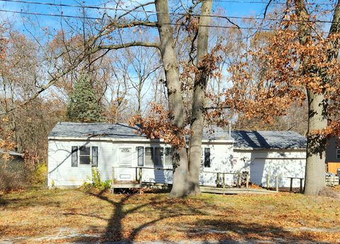 A home in Egelston Twp