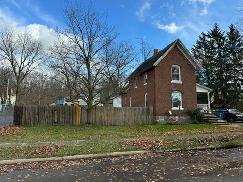 A home in Allegan