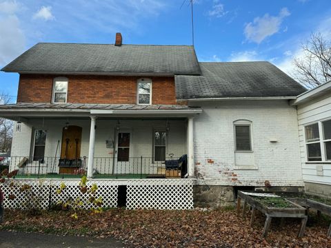 A home in Allegan