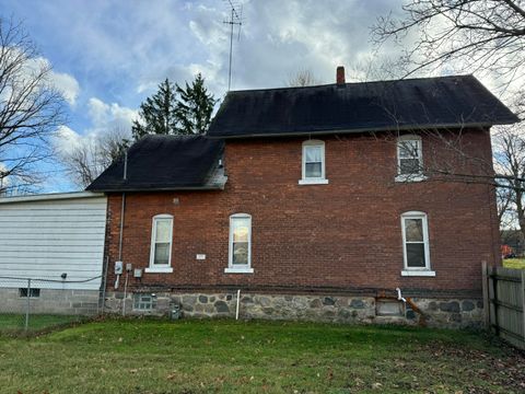 A home in Allegan