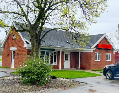 407 Mill Road Adrian City MI 49221