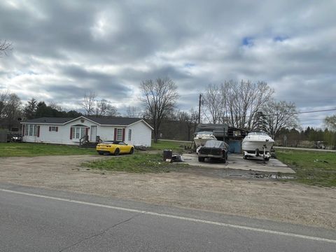 A home in Tompkins Twp