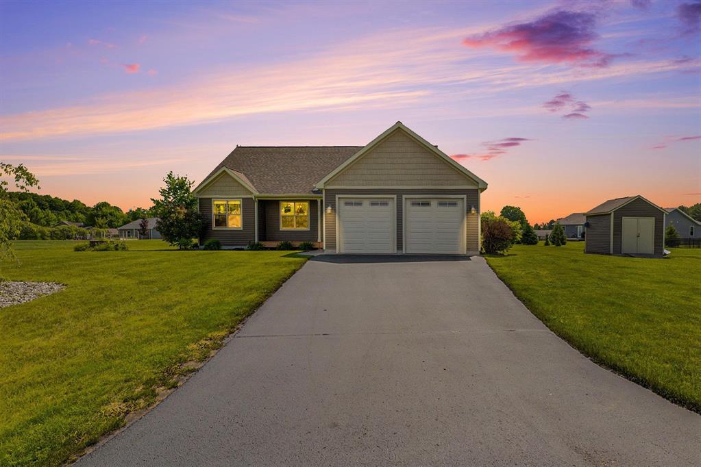 View East Bay Twp, MI 49696 house