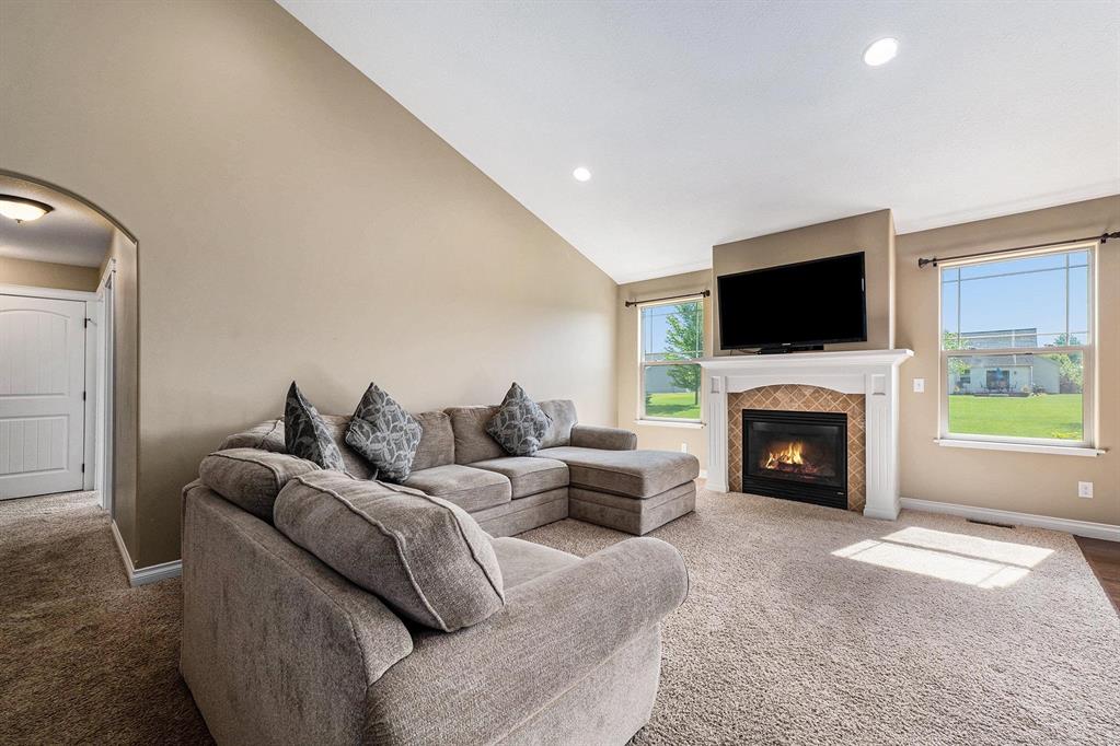 Photo 8 of 41 of 409 Waxwing Drive house