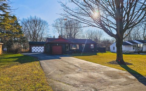 A home in Mt. Morris Twp