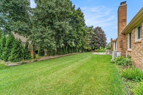 A home in Livonia