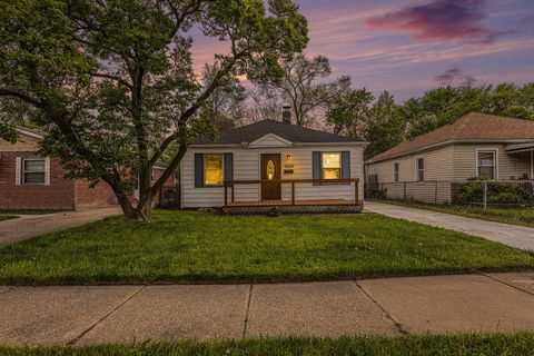 A home in Warren