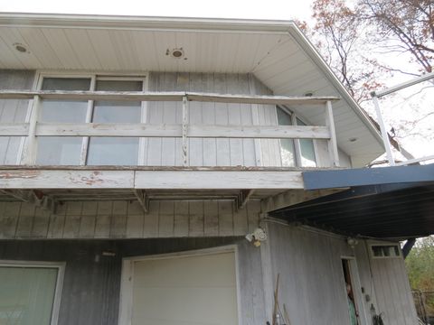 A home in Rives Twp