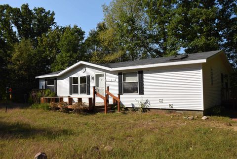 A home in Nottawa Twp