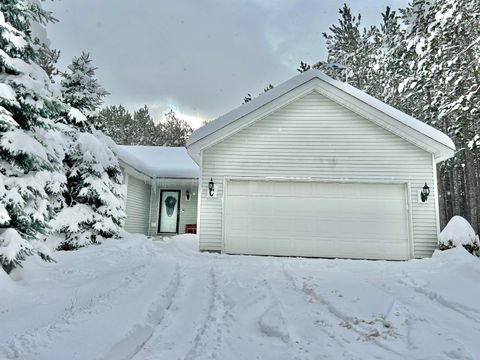 A home in Rapid River Twp