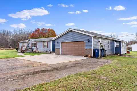 A home in Chapin Twp