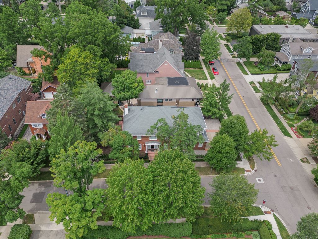 listing image 49