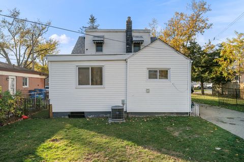 A home in Dearborn Heights