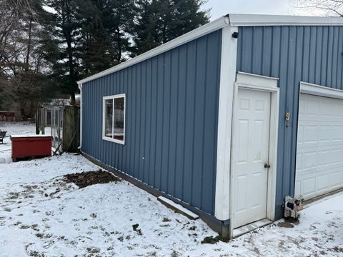 A home in Indianfields Twp