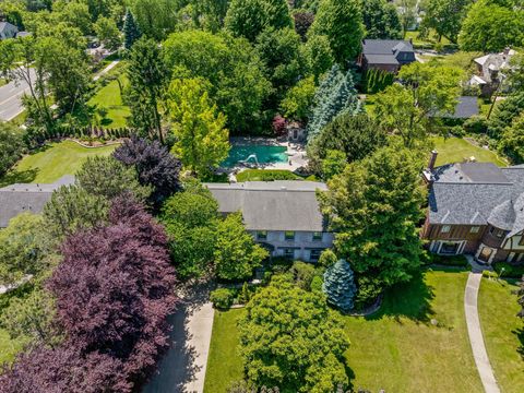 A home in Grosse Pointe Park