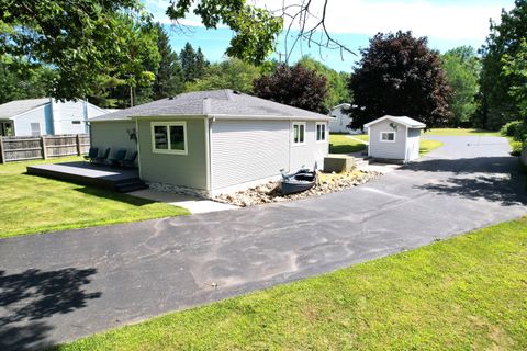 A home in Hamlin Twp