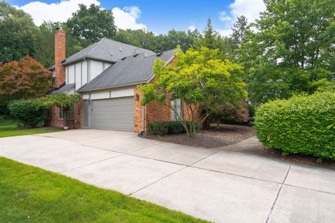 A home in Rochester Hills