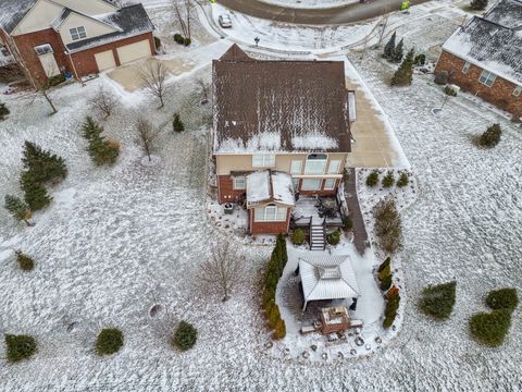 A home in Lyon Twp