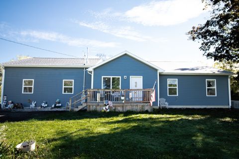 A home in Richfield Twp